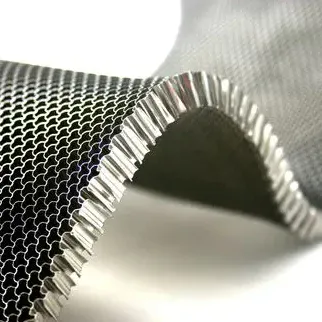 Curved flexible aluminum honeycomb core for complex surfaces