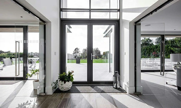 Двухлистовые алюминиевые двери с петлями