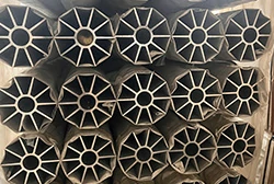 профиль хвостового оперения ракеты