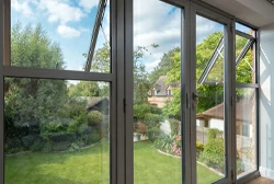 алюминиевое распашное окно