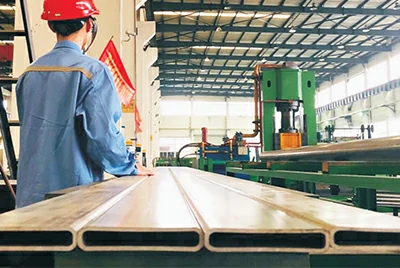 высокоточная высокопрочная прямоугольная труба