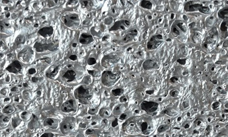 Алюминиевая пена со средними порами