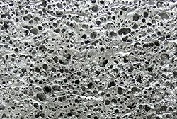 Алюминиевая пена с мелкими порами