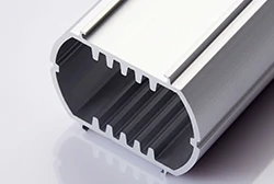 Крупный овальный алюминиевый профиль