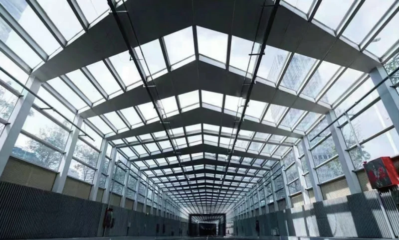 Полностью закрытый шумозащитный экран