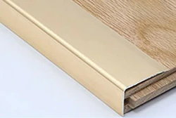 Золотистый алюминиевый уголок 6061 (АД33)