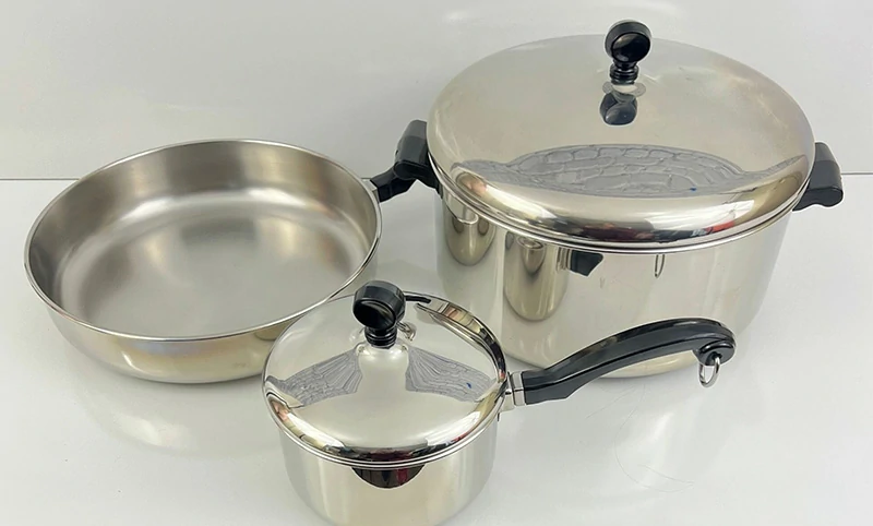 Кухонная посуда из алюминия, плакированного нержавеющей сталью