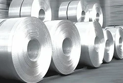 Серебристо-белый алюминиевый рулон 6061 (аналог АД33) с цветным покрытием