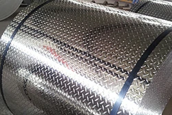 Узорчатый рулон 6061 (аналог АД33) с ромбовидным узором