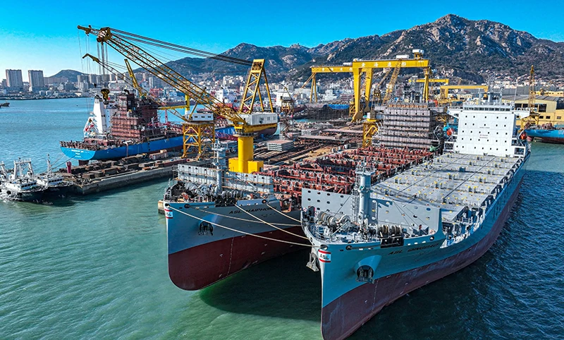 Судостроение