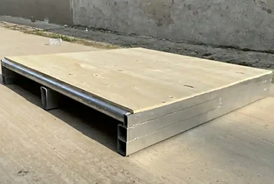 Буфер для упаковки и система логистических поддонов