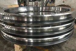 поковка стального бесшовного раскатного кольца