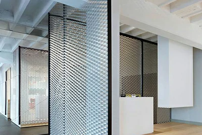 Aluminum mesh for interior partitions
