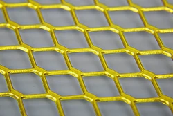 Желтая расширяемая алюминиевая сетка