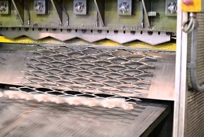 Команда экспертов и инженерная поддержка