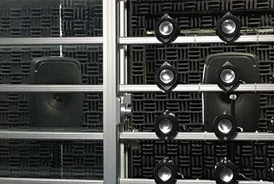 Акустическая инженерия и системы звукопоглощения