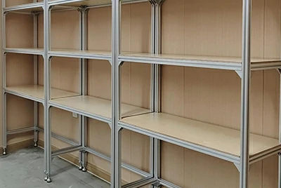 Custom displays and retail stands