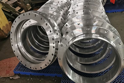 Wind turbine forged aluminum flange disc