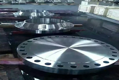 Конструкции теплообменников и опор с использованием кованых алюминиевых плит