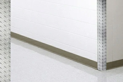 Алюминиевые защитные уголки с рифлением