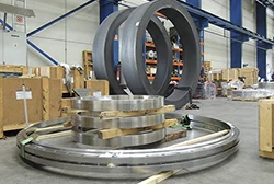 Кованое кольцо большого диаметра