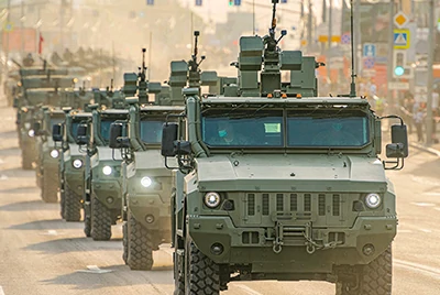 Конструкционные кованые изделия для бронетехники и колесных штурмовых машин.