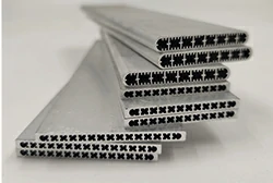 Микроканальная алюминиевая плоская трубка Микроканальная алюминиевая плоская трубка