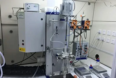 Medical & Lab Equipment