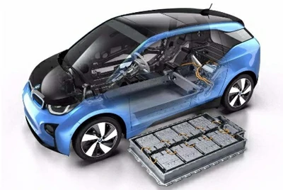 Automotive battery tray microchannel tubes