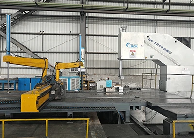 Большая вертикальная пила