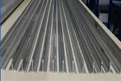 Несущий лонгерон