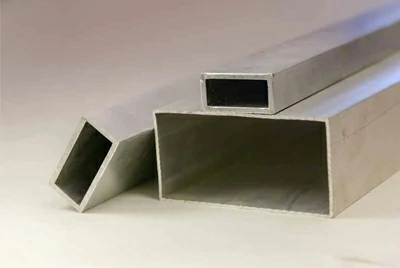 Тонкая / тонкостенная прямоугольная трубка