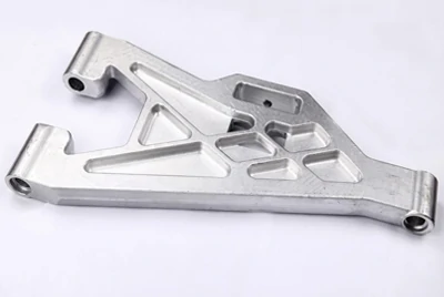 Алюминиевые штампованные детали шасси и тяг.