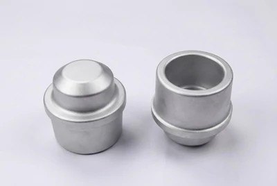 Корпуса и алюминиевые кованые изделия, изготовленные методом штамповки под давлением.